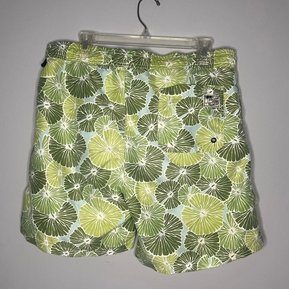 Tailor Vintage Floral Lilly pad Swim Trunks Sz medium